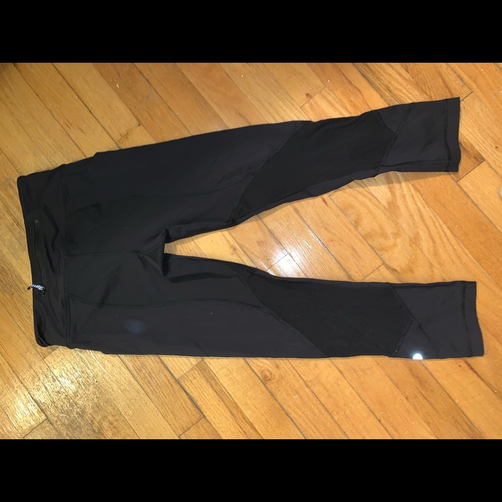 Lululemon pace rival crop